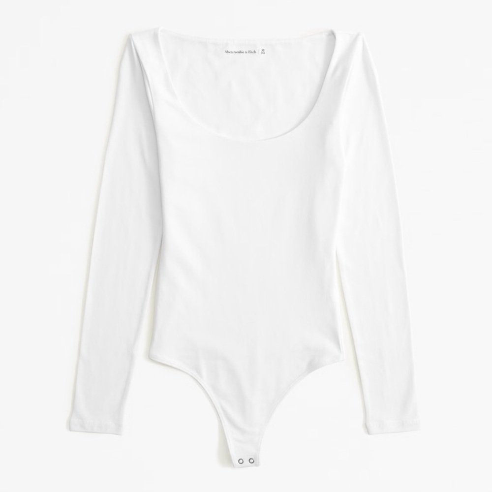 Abercrombie & Fitch Long-Sleeve Seamless Scoopneck Bodysuit; White; Medium